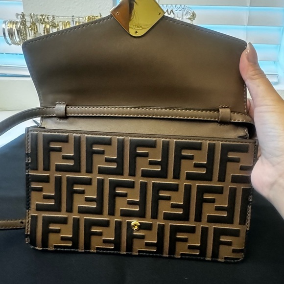 FF Diamond Wallet On Chain - Picture 4 of 7